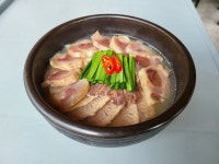 초정육전밀면갈비탕전문점