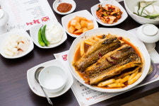 황제상황버섯삼계탕