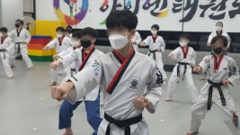 국가대표아이엔태권도장