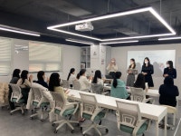 크루쉽승무원학원 본관