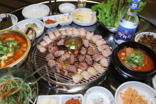 제주돈회관 첨단점