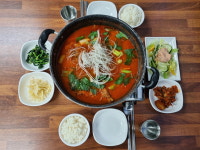 맛집 만원의 행복