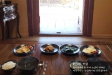 다섯콩초가집민박