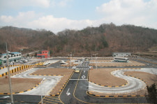 흥업자동차운전전문학원