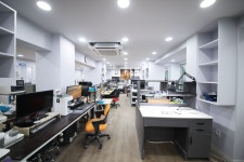 이 라인치과기공소