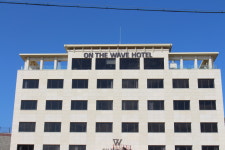 온더웨이브호텔