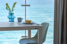 어반스테이 속초등대해변