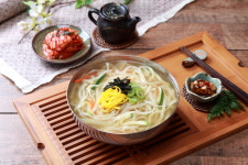 공릉동원조멸치국수 다산블루웨일점