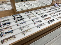 지니스안경 세종도담도램마을점