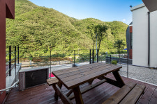 연인산 온천 리조트