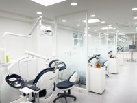 키다리아저씨 치과교정과 치과의원