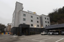 호텔더메이