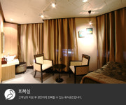 리더스피부과의원 목동트라팰리스점