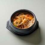 신촌얼큰이칼국수 영대병원점