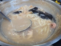 누룽지해물칼국수 청주 옥산점