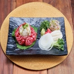 김천재의육회반한연어 전주아중점