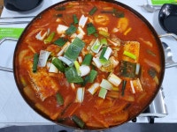 강변식당