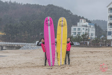 욜로하서프&하우스카페