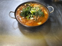 윤가네한방뼈해장국