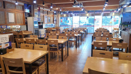 쌍둥이돼지국밥 본점