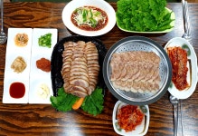 구가네영양왕족발보쌈