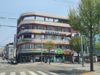 엄지부동산 공인중개사 사무소