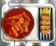 이웃집소녀떡볶이 용산점