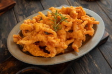 또또닭강정옛날통닭수내점