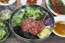 정성식육식당