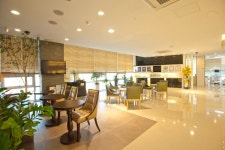 푸른하늘치과의원