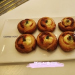 커피홀베이커리 충주연수점
