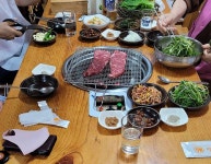 의성마늘소한우식육식당