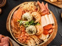 땅스부대찌개 육거리시장점