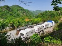 추월산 골드카라반캠핑장