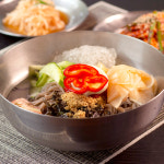 앞산손메밀묵집