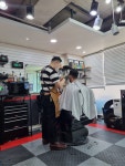 온더고바버샵