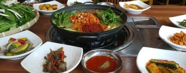 구들장청국장우렁쌈밥