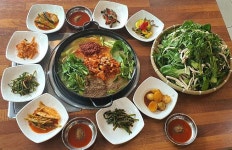 구들장청국장우렁쌈밥