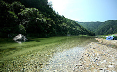 강변통나무펜션