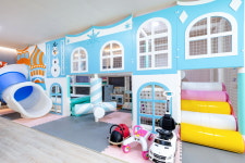 어느봄날키즈풀빌라