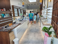 이노티안경 경산펜타힐즈점