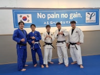 용인대유도체육관