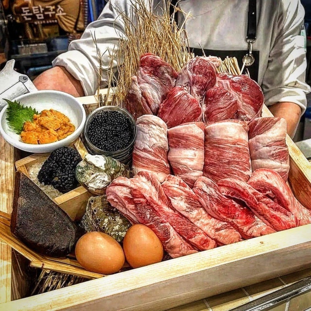 돈탐구소 돼지고기구이 대표 사진