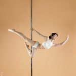 아뮤즈 폴댄스&플라잉요가 안양점