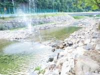 민박산장
