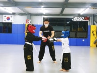 ROAD FC 동인체육관