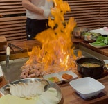 돈판삼겹살