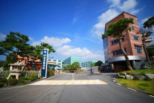 와이에스에이치