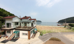 은빛바다펜션
