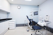 이젤민트치과의원